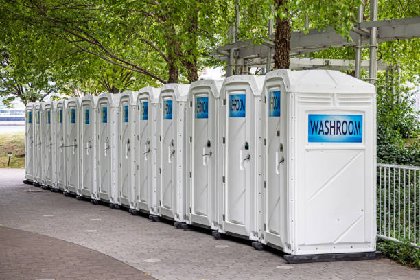 Best High-end porta potty rental  in Mount Zion, IL